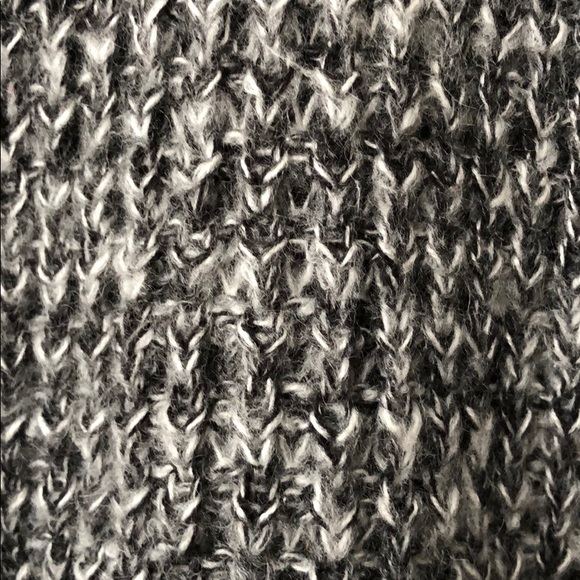 F21 Marled gray sweater - Picture 3 of 6